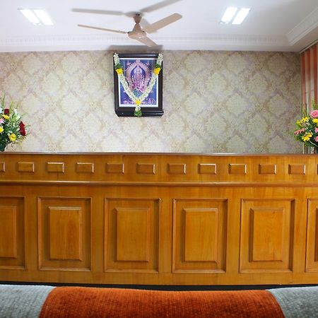 Hotel Srimaniya Kanjakumari Kültér fotó