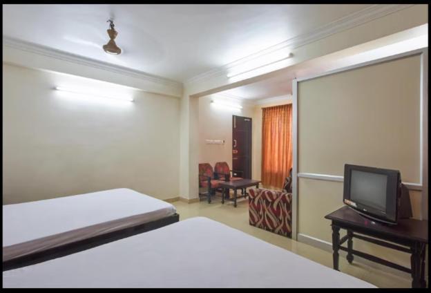 Hotel Srimaniya Kanjakumari Kültér fotó